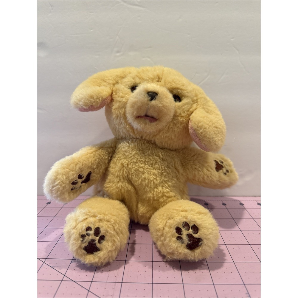 Little Live Pets Cozy Dozy Charlie Puppy Dog Cuddly Soft Plush Animated Yellow